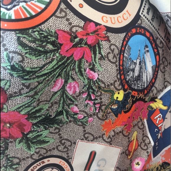 Gucci Courrier scarf NWT